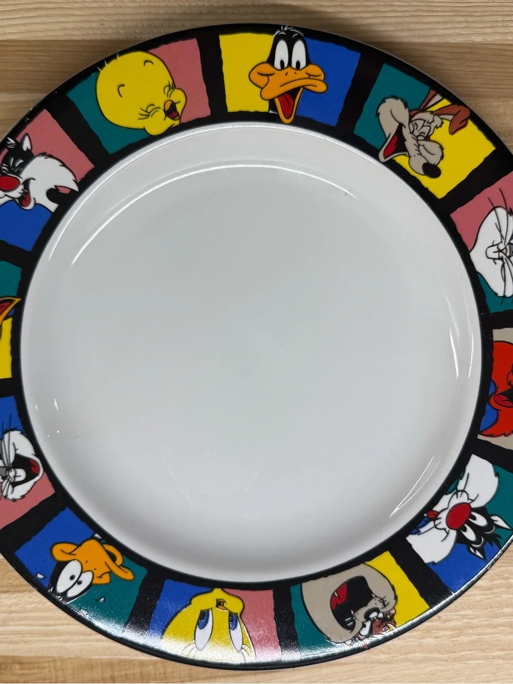 Vintage 90s Looney Tunes Sakura Character Plates Set of 2 Salad Dessert 1994